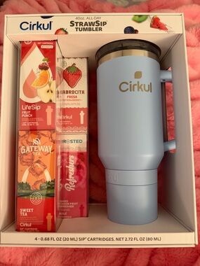 Cirkul 40oz StrawSip Tumbler in Light Blue